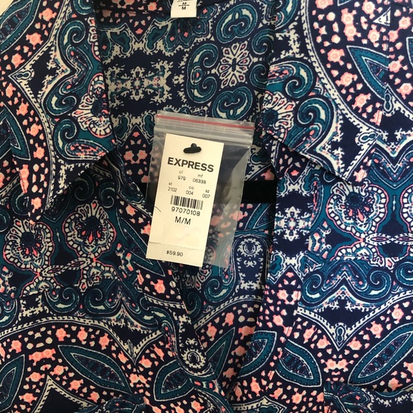 Express button down with front pockets - Picture 2 of 4